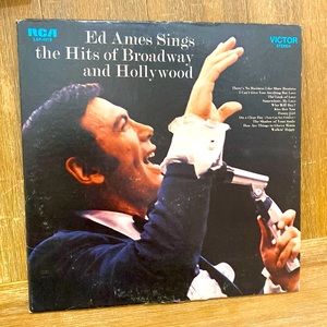 Vinyl: Ed Ames Sings the Hits of Broadway and Hollywood 33 1/3 LP Album